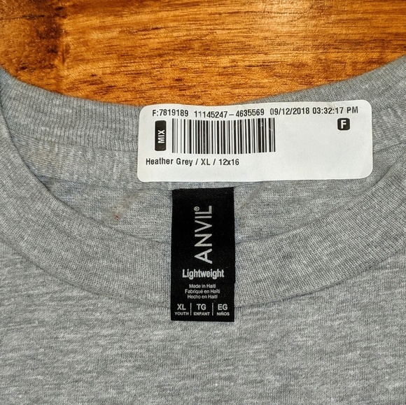 # ConfiDANCE Graphic T-Shirt, Heather Grey Youth XL NWT - Picture 2 of 2